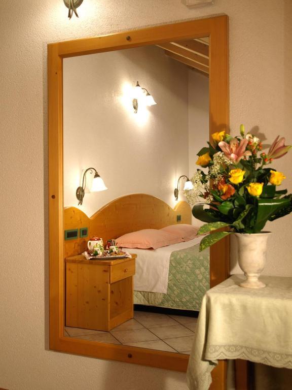 Jolly B&B - Affittacamere Dimaro Oda fotoğraf